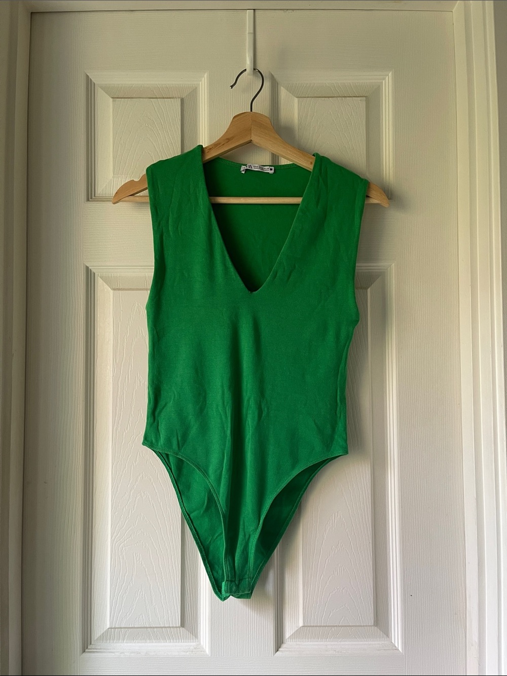 Zara Green Deep V Neck Sleeveless Bodysuit Size M